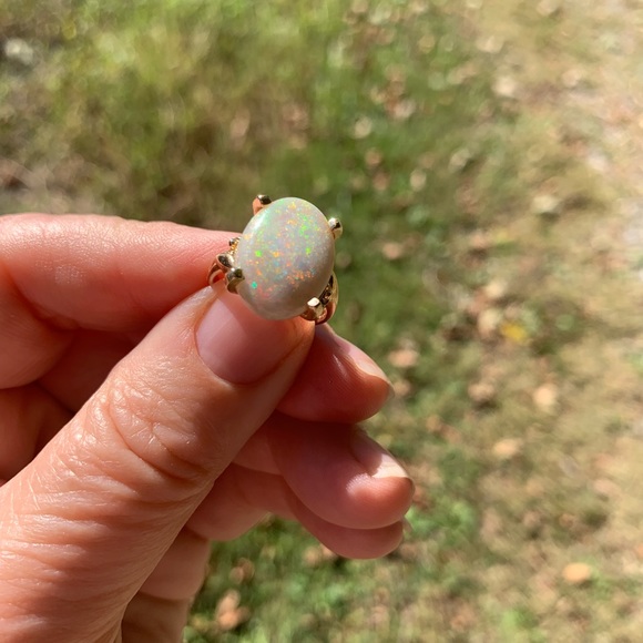 14k Opal Vintage ring Magificent Estate find. - Picture 9 of 11
